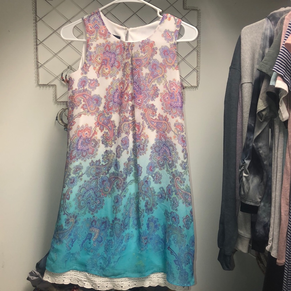 Girls dress